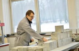 KTU mokslininkų sukurtas ypatingai stiprus betonas – 8 kartus tvirtesnis ir lengvesnis už įprastą