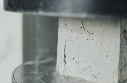 Savaime atsinaujinantis betonas – mokslinė fantastika, naudojama jau šiandien (VIDEO)